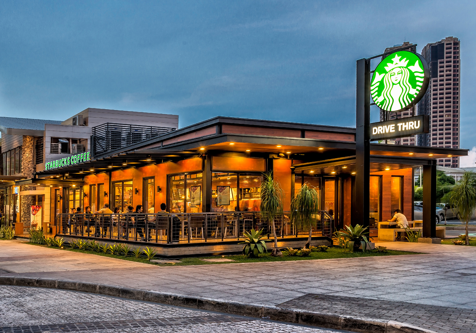 Capitol_Commons_Estate04.jpg Capitol_Commons_Estate04.jpg